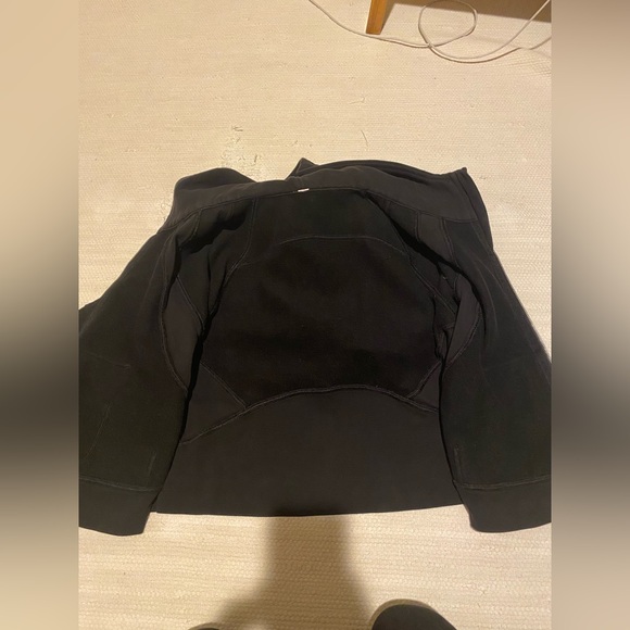 Lululemon Scuba Oversized Full-Zip Hoodie - Black Size M/L (has a few holes) - Picture 15 of 16